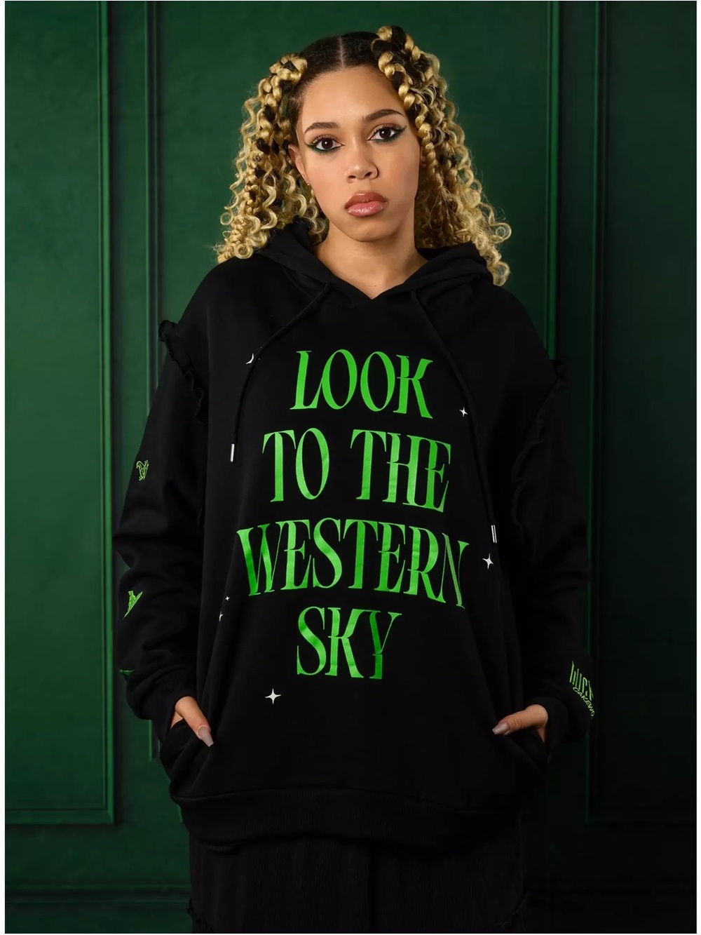 NWT Cakeworthy Wicked Elphaba Western Sky Hoodie